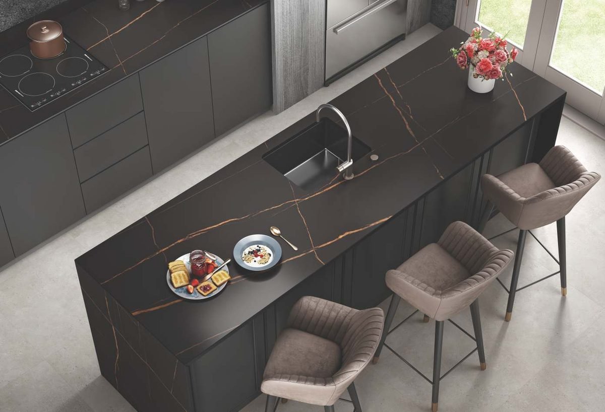 Black Saint Laurent porcelain worktop surface