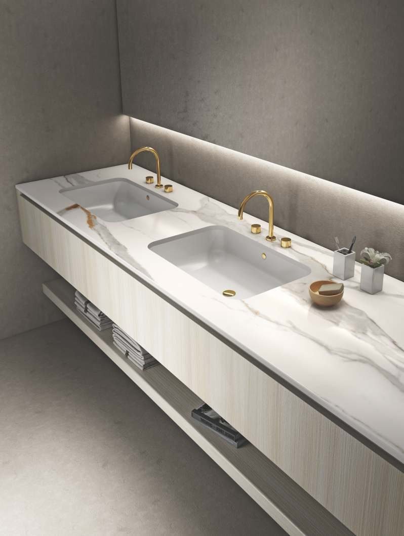 Statuario Natural porcelain worktop surface